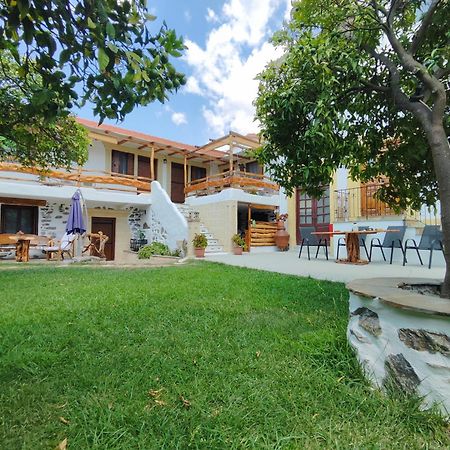 Orange Garden Double Rooms กาลาเนรา ภายนอก รูปภาพ