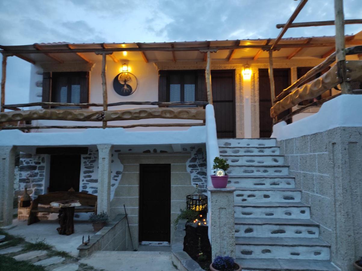 Orange Garden Double Rooms กาลาเนรา ภายนอก รูปภาพ