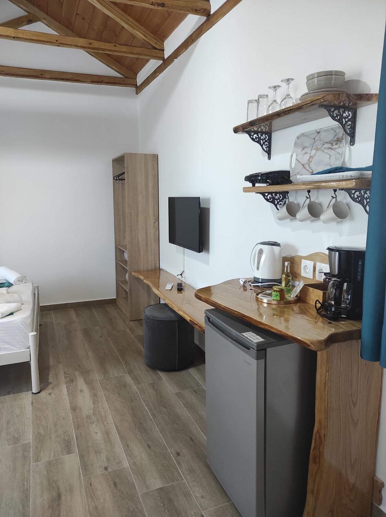 Orange Garden Double Rooms กาลาเนรา ภายนอก รูปภาพ
